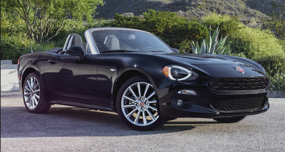 Fiat 124 Spider negro, uno de los menos populares